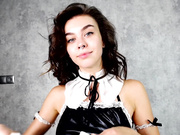 nika_lodge tease