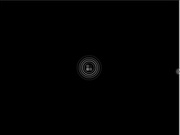 Millajo показывает дырочку