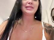 Онлайн-эровидеочат с KROSHKA_N на BongaCams 2023-01-30 18_37