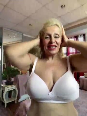 Онлайн-эровидеочат с MataHari777 на BongaCams 2022-07-10 16_06