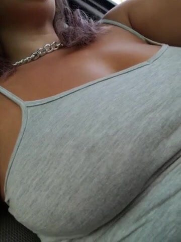 Онлайн-эровидеочат с AlisaFist на BongaCams 2022-07-08 19_38