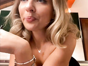 alexis2604