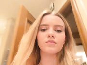 Emeli_Blur