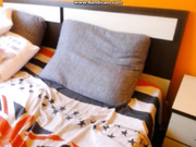 Наташа письку теребит.