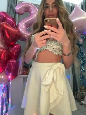 Blondinochkaa