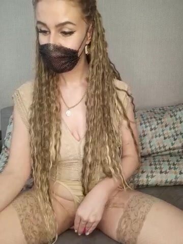 Онлайн-эровидеочат с PizzzzzdA на BongaCams 2023-01-04 11_26