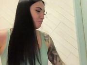 Онлайн-эровидеочат с KROSHKA_N на BongaCams 2022-11-07 17_01