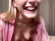 Онлайн-эровидеочат с Whitelovvvers на BongaCams 2022-10-24 17_32