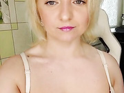 Онлайн-эровидеочат с Anesteishen на BongaCams 2023-04-16 07_33