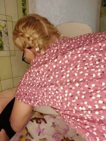 Онлайн-эровидеочат с Anesteishen на BongaCams 2023-04-17 06_08