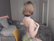 christine_bae танцует