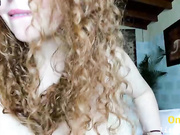 Общение с пользователем Little_Izzi в онлайн-видеочате (18+) 2023-04-27 01_13