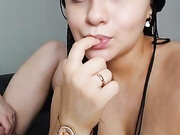 Онлайн-эровидеочат с PussyKiti на BongaCams 2022-11-23 21_16