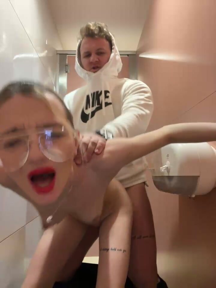 Lic177 бесплатное вебкам шоу и XXX чат _ xHamsterLive 2023-03-21 20_12