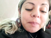 Emily-- бесплатное вебкам шоу и XXX чат _ xHamsterLive 2023-03-13 20_09