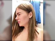 SOFICUMS в примерочной-3