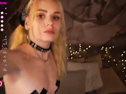 AliceCuteBlond