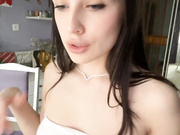 hor-neyJ0zy