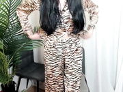 lilyhotbrunette