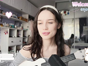 hor-neyJ0zy