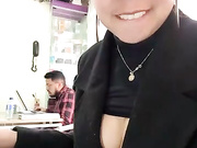 Emily-- бесплатное вебкам шоу и XXX чат _ xHamsterLive 2023-03-13 20_24