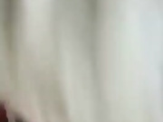 МОДЕЛЬ ДРОЧИТ В ТУАЛЕТЕ