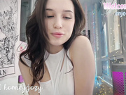 hor-neyJ0zy