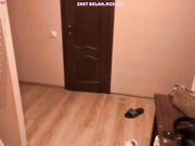 Belka_Mishka голая встречает доставку