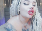 LiyaMensi