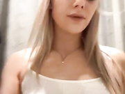 Watch PrettyKatea Live on PD Cams & 1415+ Teen Models 2023-06-18 17_05