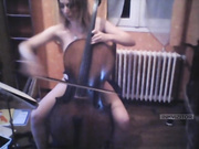 Aria_French (голая с виолончелью)