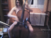 Aria_French (голая с виолончелью)
