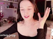 hor-neyJ0zy
