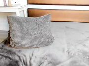MiaBeeX