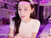 hor-neyJ0zy