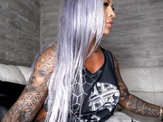 dee_waters