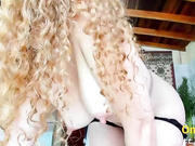 Общение с пользователем Little_Izzi в онлайн-видеочате (18+) 2023-07-17 23_07