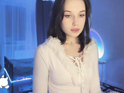 hor-neyJ0zy