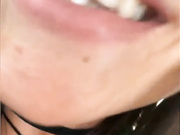 GAVKA_ - дрочит и сквиртует в автобусе, перед пассажиром))