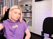Hotblonds