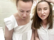 Онлайн-эровидеочат с Sveta_VS_Karina на BongaCams 2023-08-06 15_53