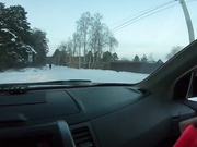 ДЕВИЦА ТРАХАЕТ СЕБЯ В МАШИНЕ