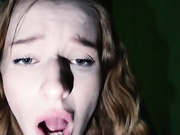 Минетик и др.. в подъезде