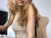 hor-neyJ0zy