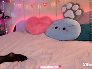 AsheraCat - примеряет новые чулочки и дразнит своей киской