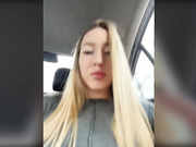 ParisHill показала сиськи в такси