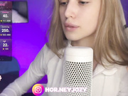 hor-neyJ0zy