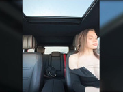 misssskiss обнажение в тачке