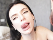 Alexa_Alex_Liepa