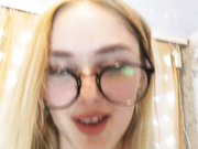 Modest_Yana